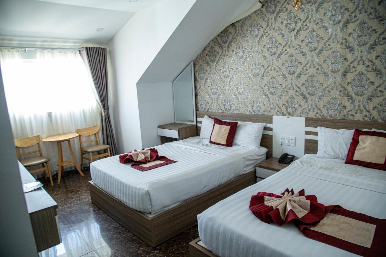 Anh Tien Hotel Đà Lạt Exterior foto
